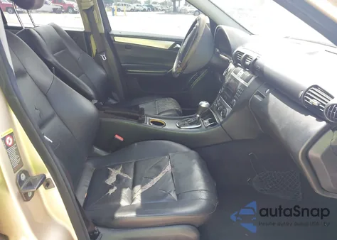 2005 Mercedes-Benz C 320 Luxury/Sport from USA, damaged, VIN WDBRF64J45F610076